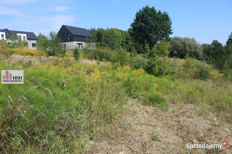 sprzedaży działki Świątniki Górne 852m2 małopolskie