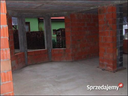 DOM 130 mkw SUROWY OTWARTY ZADASZONY Murowana Goślina