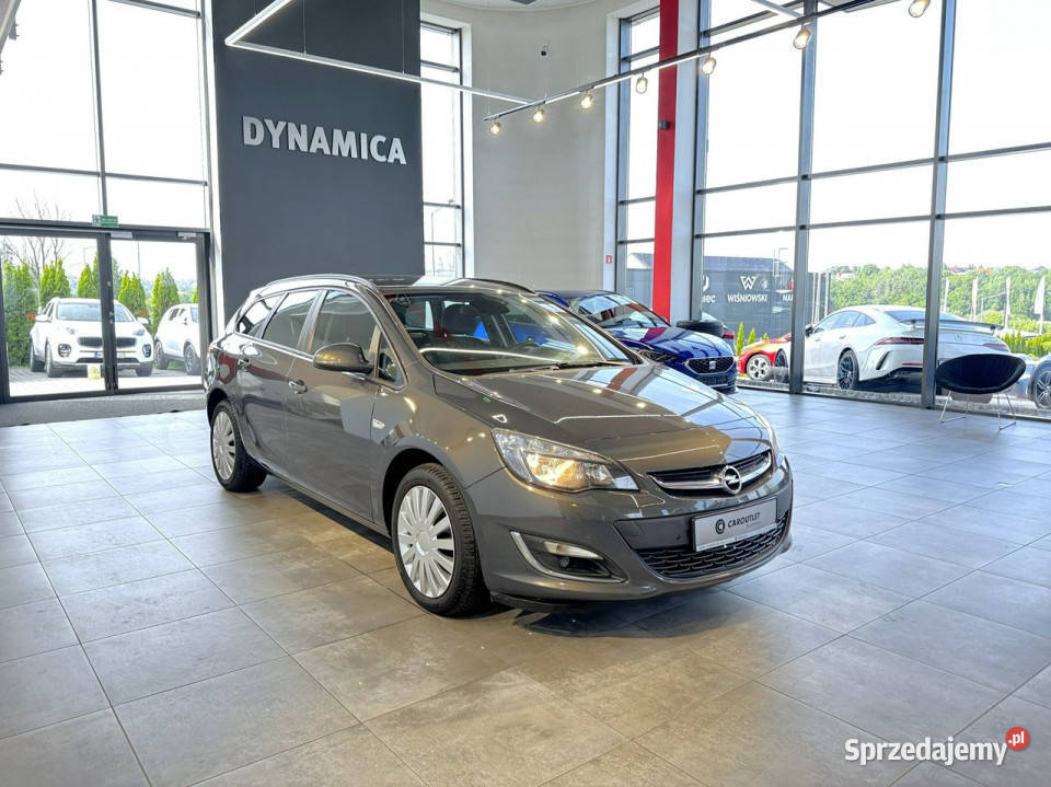 Opel Astra ST 14 120 M6 20132014 r salon J ASR (kontrola trakcji) Myślenice