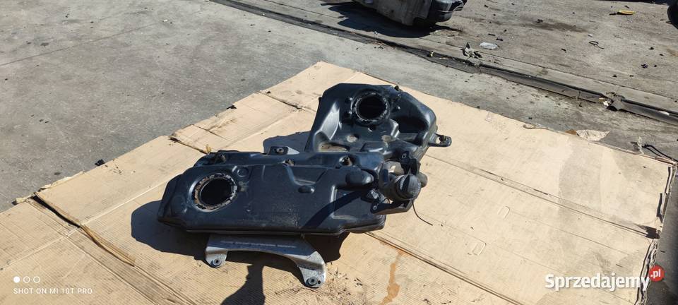 BAK ZBIORNIK PALIWA AUDI A6 C7 30 TDI śląskie Przystajń