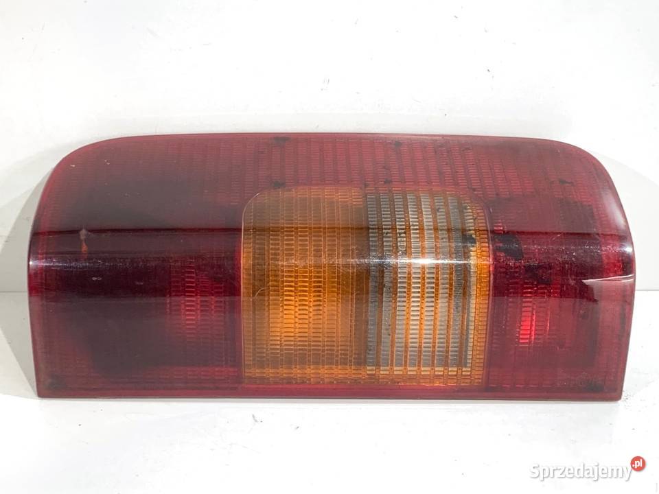 LAMPA PRAWY TYŁ VW LT 28 35 Bus 9606 ŚWIATŁO