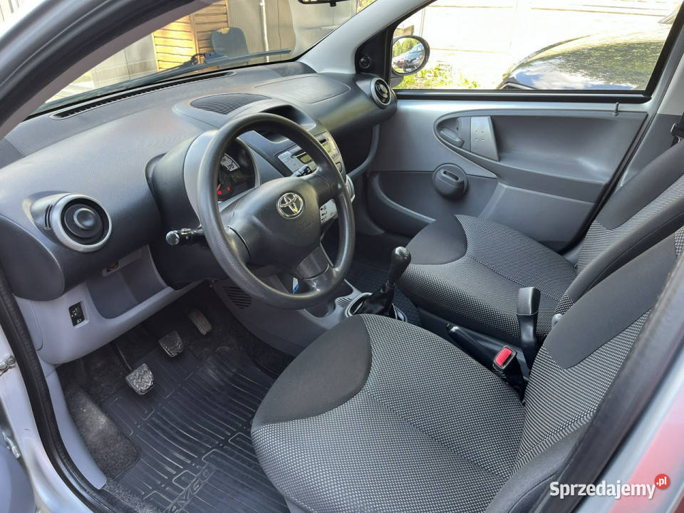 Toyota Aygo 10 Klima El szyby El lusterka śląskie Częstochowa sprzedam