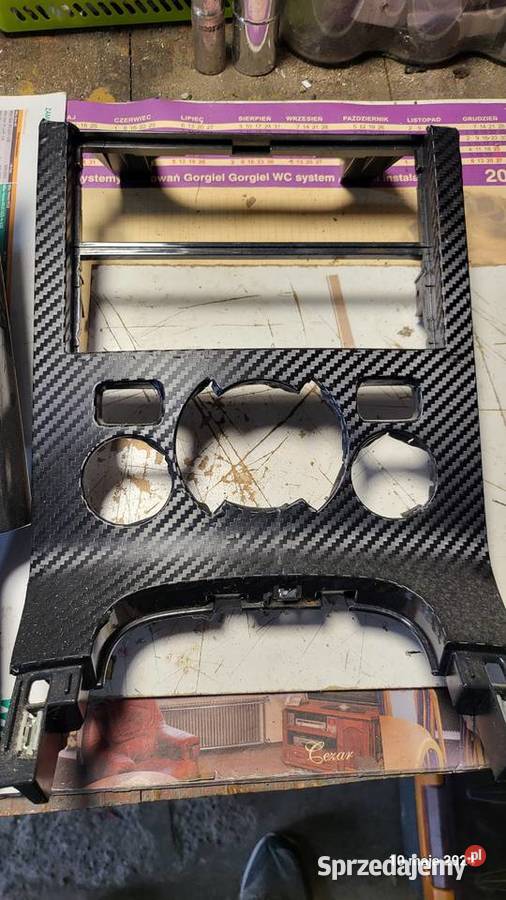 Ramka środkowa konsoli Peugeot