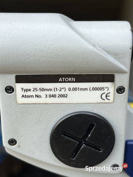 Cyfrowy mikrometr ATORN 2550 mm z dokładnością Tuliszków