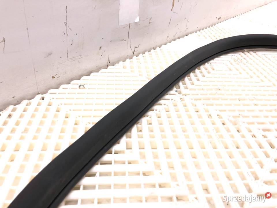 USZCZELKA DRZWI PRZÓD PRAWA MERCEDES X204 SUV