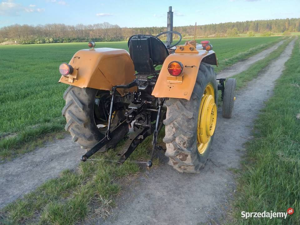 Sprzedam ciągnik ursus c330 Stara Jabłona sprzedam