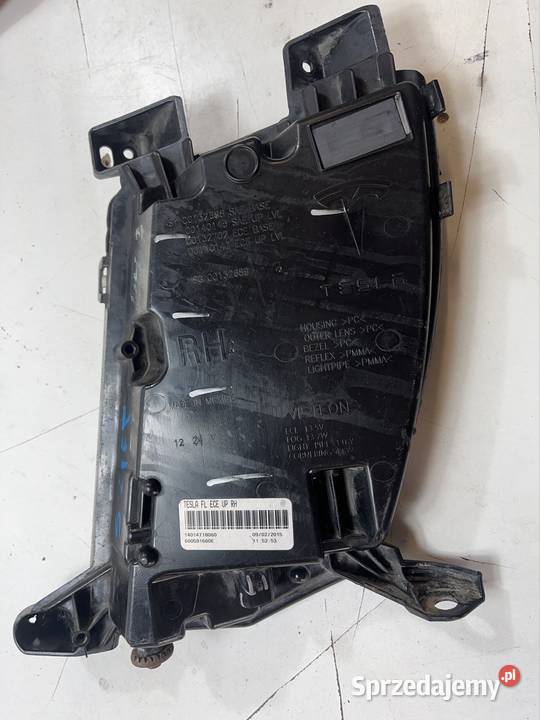 TESLA S HALOGEN PRAWY PRZÓD 600591600E