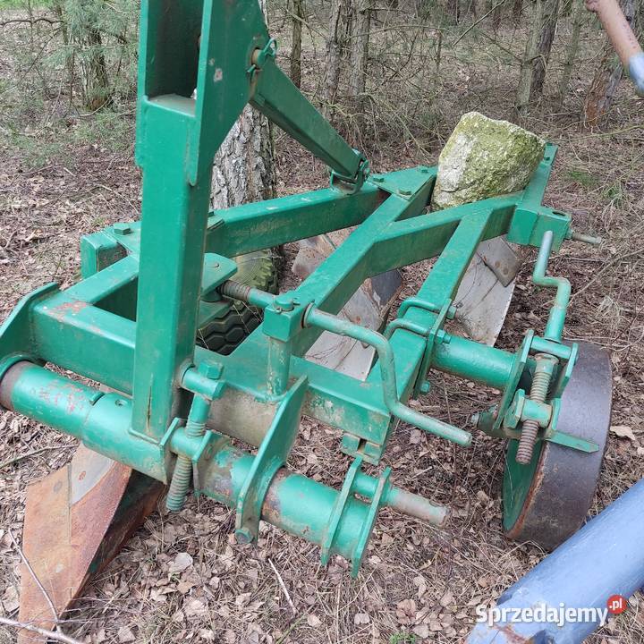 Pług trzyskibowy zagonowy Krzętów