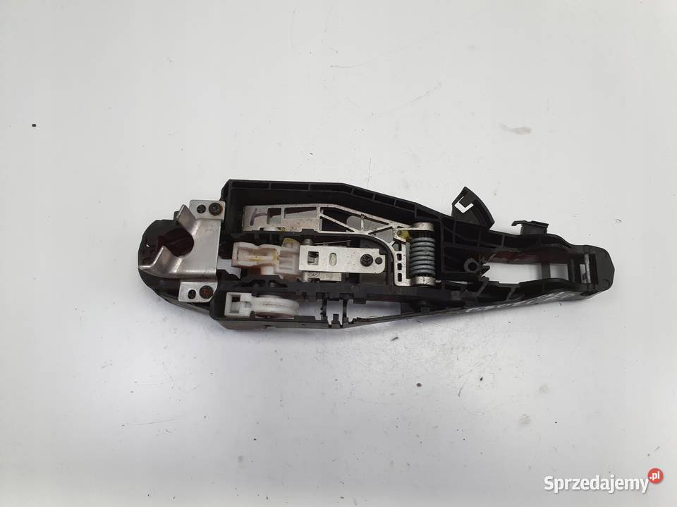 Peugeot 508 I STELAŻ KLAMKI DRZWI prawy przód Rudka