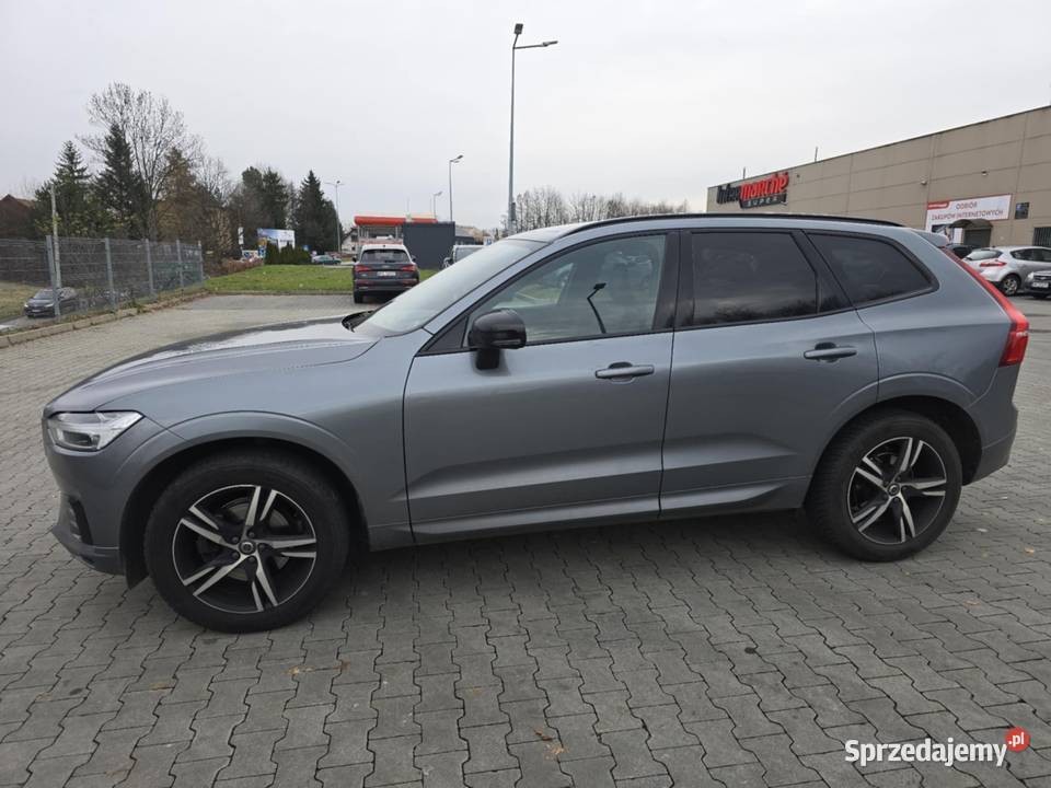 Volvo XC60 2020 D4 R Designe 141 kmNajważniejsze garażowany Wieliczka