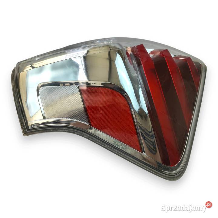 LAMPA PRAWA TYŁ Toyota Prius Plus tylna prawy osobowe Lampy tylne Chełm