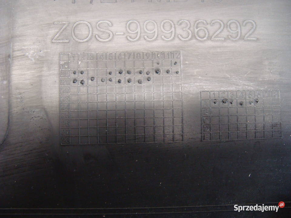 PEUGEOT 3008 II LIFT GRILL ATRAPA PRZÓD sprzedam