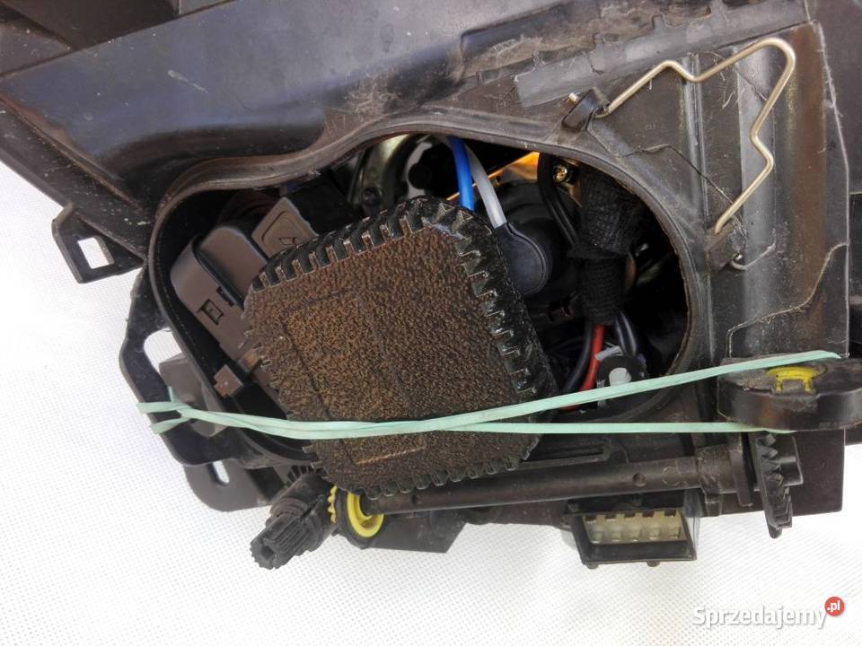 Opel Corsa D OPC Reflektory soczewkowe Xenon osobowe Żmigród