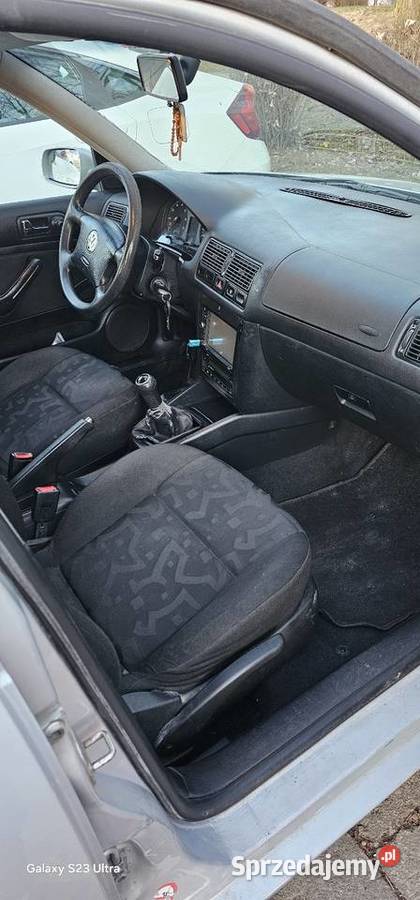 Golf 4 16 SR benzyna 1998 Golf Lublin sprzedam