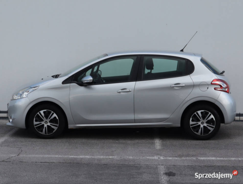 Peugeot 208 16 eHDi 4/5 Lublin