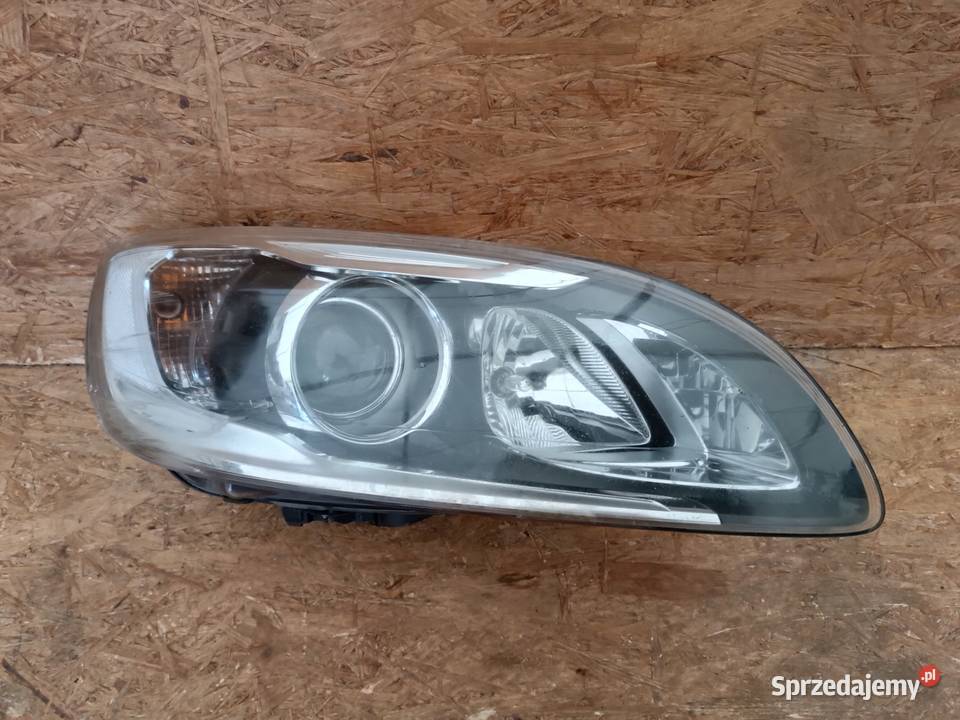 LAMPA PRAWY PRZÓD EU XENON VOLVO S60 V60 LIFT