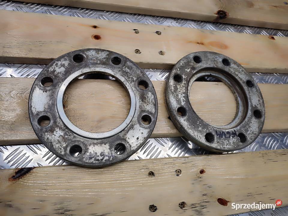 Dystans tylnego koła MASSEY FERGUSON 6714 Pozostałe Wilkowo