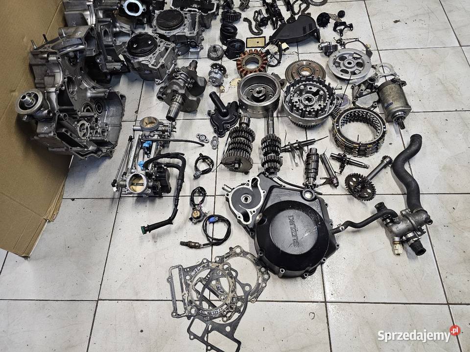 Suzuki DL 1000 V Strom silnik 2014r części kapa Pozostałe dolnośląskie Jelenia Góra sprzedam