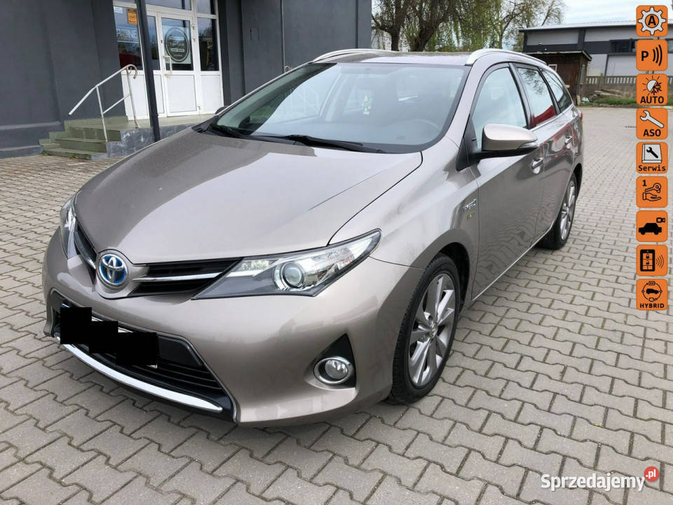 Toyota Auris 18 Hybryda Klimatronic Stan II 2012 Ostrowiec Świętokrzyski sprzedam