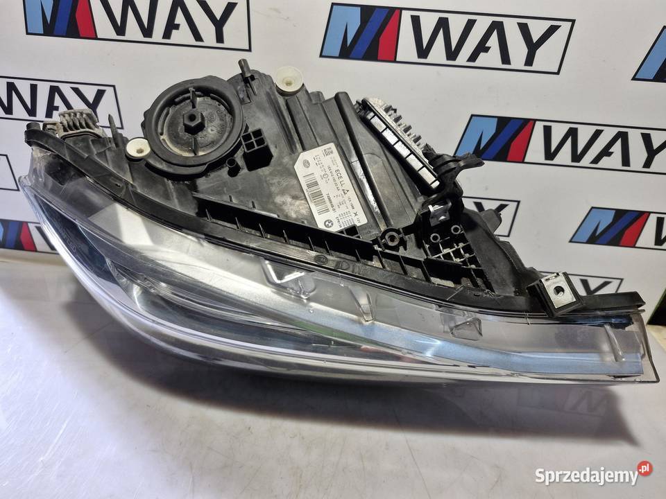 7498946 BMW F30 F31 LAMPA REFLEKTOR PRZEDNIA sprzedam