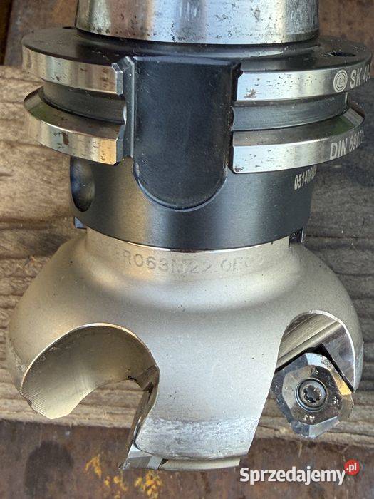 Frez czołowy 75 mm z oprawką SK40 DIN 69871 Tuliszków