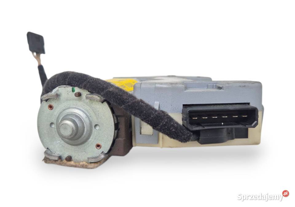 SILNIK SILNICZEK SZYBERDACHU AUDI A6 C5 osobowe Wyposażenie elektryczne Działoszyce