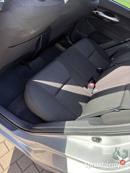 Toyota Auris 133 salon Polska gniazdo USB zachodniopomorskie Nowe Bielice