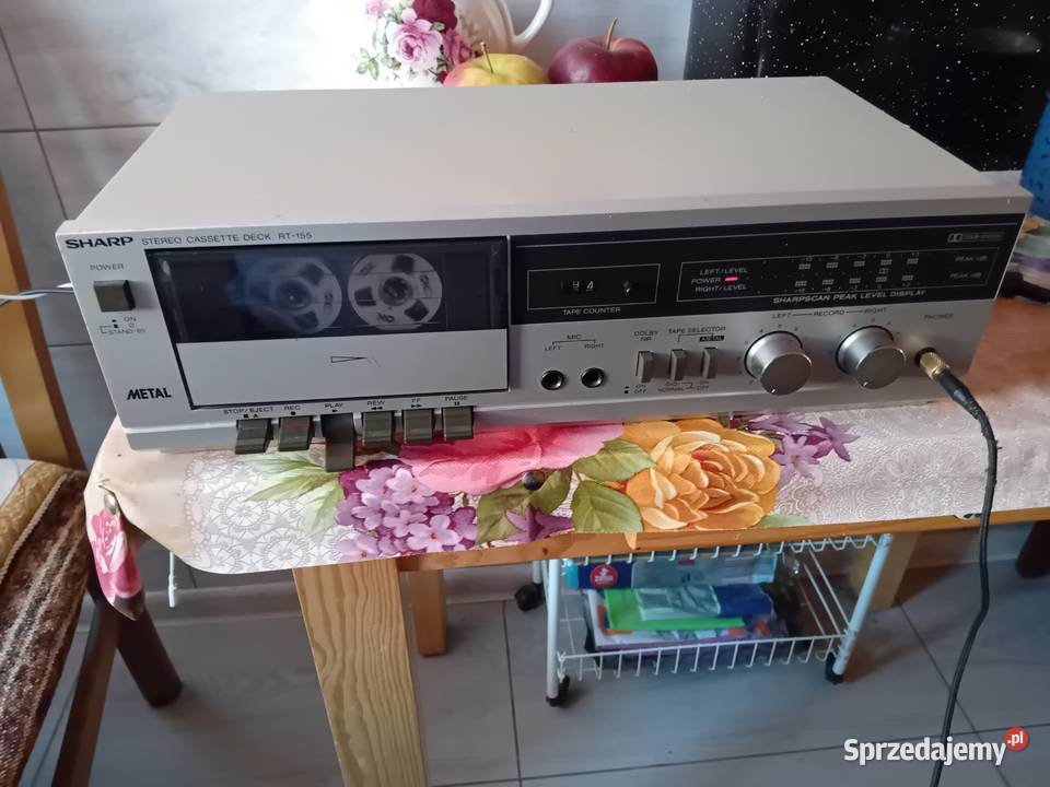 Sprzedam magnetofon
