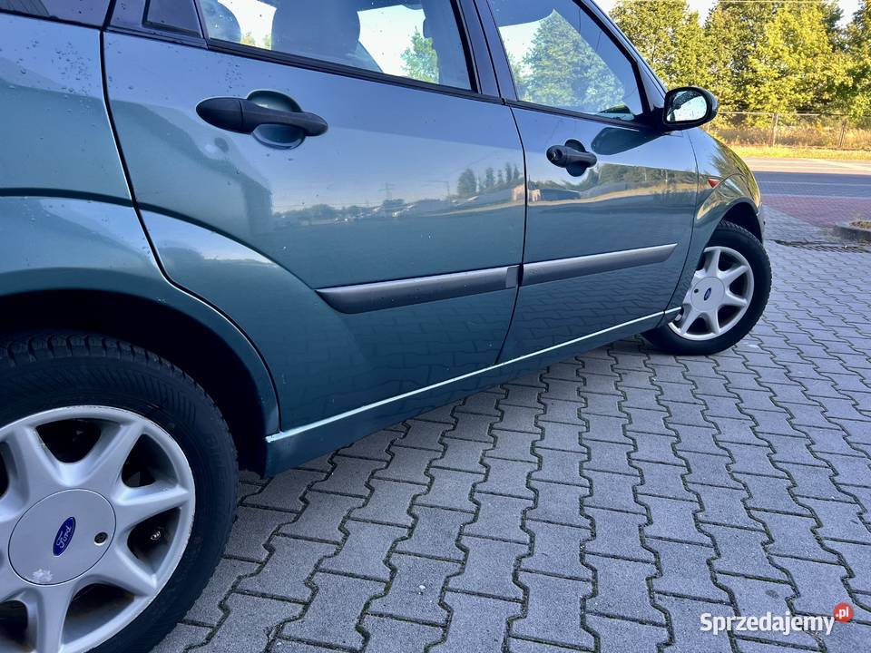 ŚlicznyZadbanyFordFocus2004r16Benzyna230Przebiegu klimatyzacja Zduńska Wola