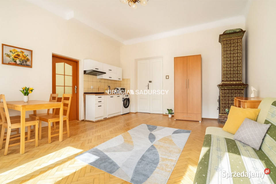 Mieszkanie Kraków Długa 766 metrów 2pok