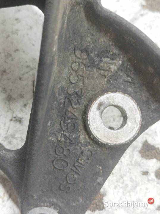 ŁAPA WSPORNIK 9653249480 16 TDCI Ford Fiesta Mk7