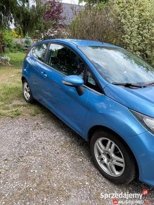 Ford Fiesta MK7 benzyna plus gaz Gałków Mały sprzedam