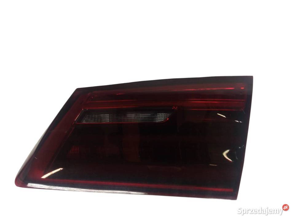 LAMPA TYŁ W KLAPĘ PRAWA EUROPA LED 737647413 Bmw
