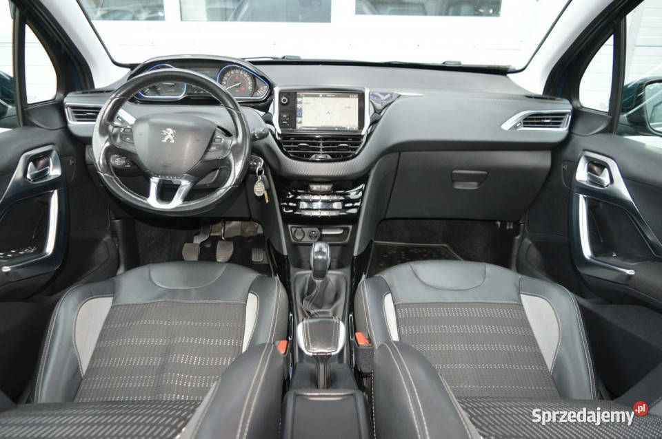 Peugeot 2008 12 VTi 100 bezwypadkowy LED Navi nieuszkodzony Hrubieszów