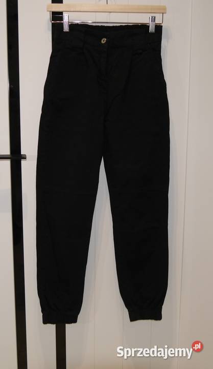 Bershka świetne spodnie joggery 34 XS Wrocław