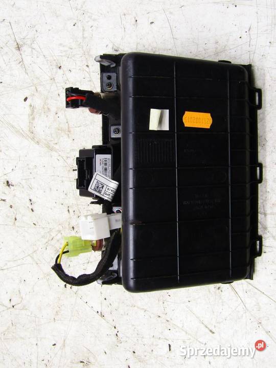 PANEL SCHOWEK GNIAZDO ZŁĄCZE AUX USB HYUNDAI Panele sterowania, przełączniki lubelskie sprzedam