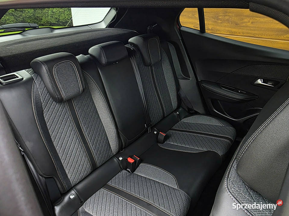 Peugeot 2008 serwis ASO automat FV23 II 2019 nieuszkodzony śląskie Rydułtowy
