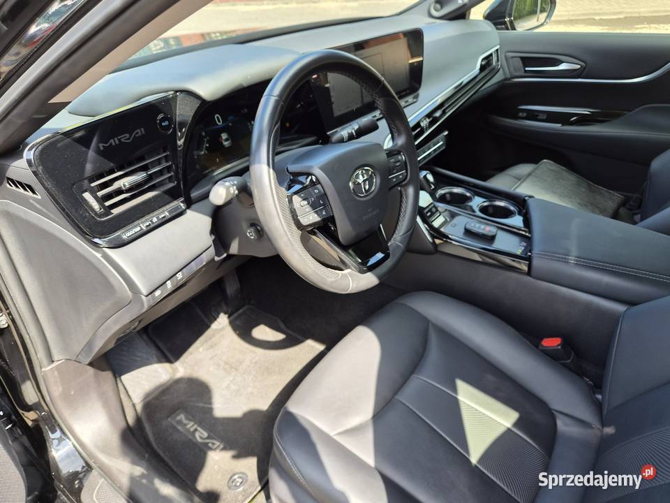 Toyota Mirai nowa Warszawa