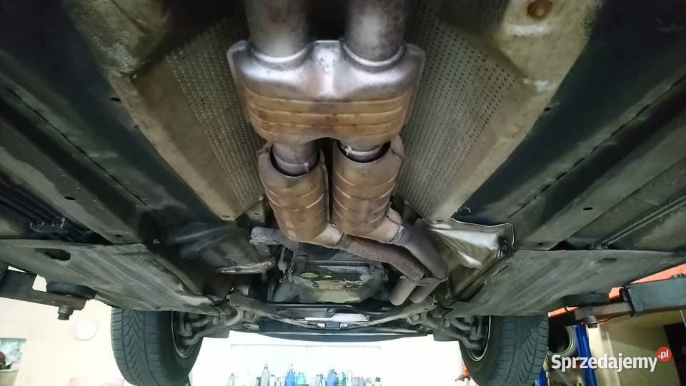 BMW e39 528i stan kolekcjonerski bezwypadkowy elektrochrom. lusterko wst. Lewin Brzeski