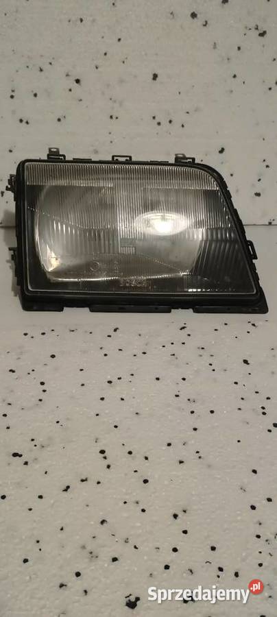 Reflektor prawy Opel Ascona C