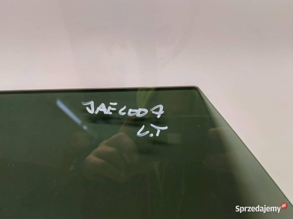 Jaecoo 7 PHEV 2025 szyba drzwi boczna lewa tył