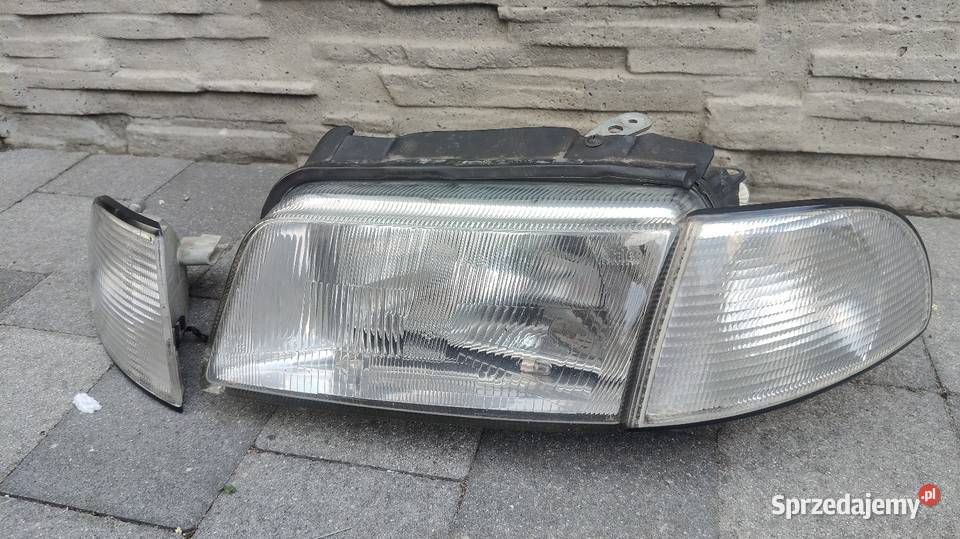 Zestaw lampy Audi A4 B5 reflektor lewy Rok produkcji 1996 Łódź