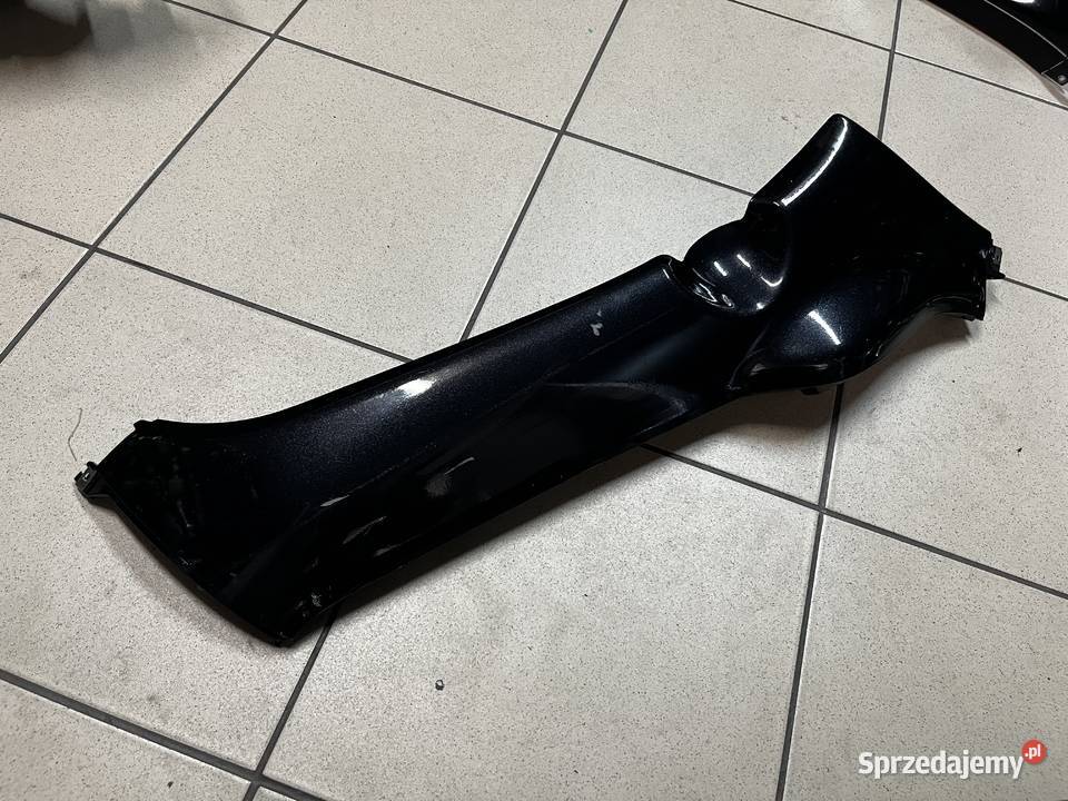 Łyżwa osłona prawa pług Piaggio XEVO 125