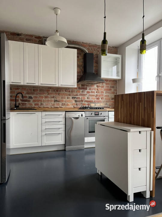 2 pokoje z balkonem i windą na bliskiej Woli 47m2