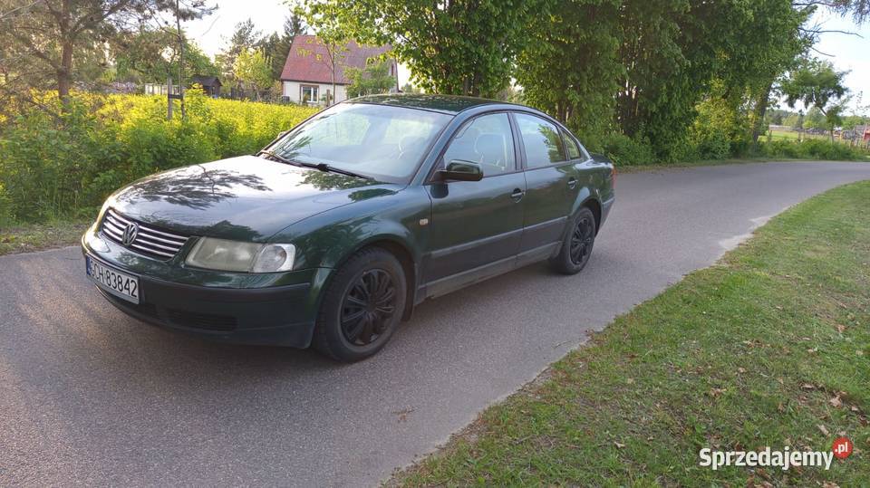 Passat B5 sedan 18 benzyna 1998 Passat Czersk