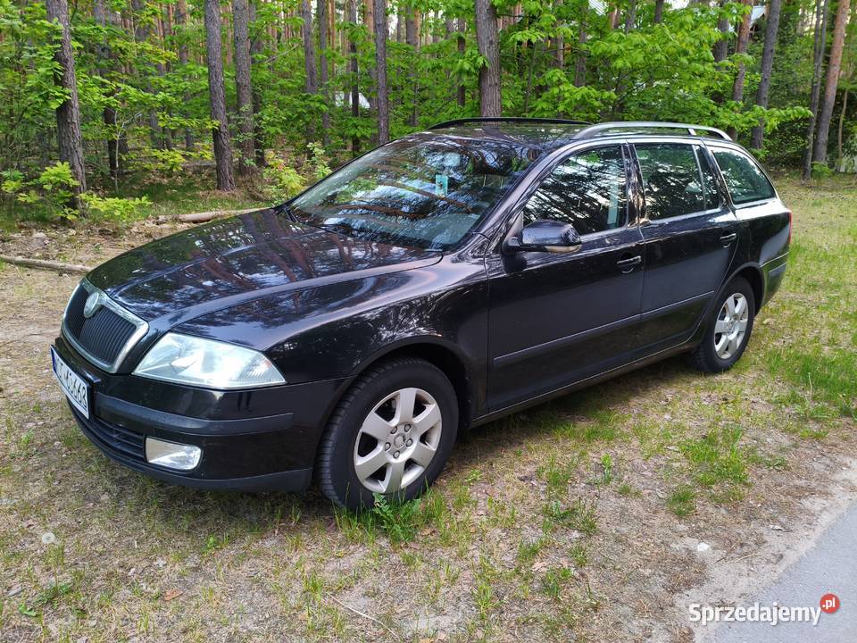 Skoda Octavia 2 kombi 16 102 gaz manualna Józefów