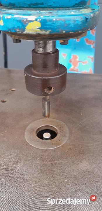 Frezarka górnowrzecionowa Bulleri 1026