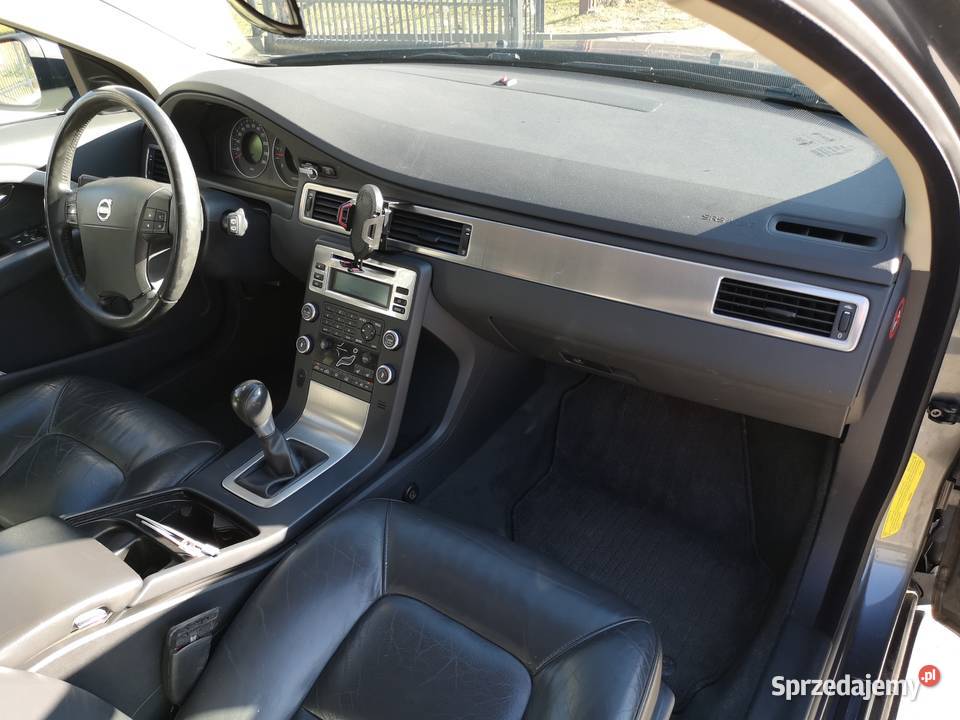 Volvo V70 D5 oszczędny i wytrzymały manualna Samochody osobowe Goraj