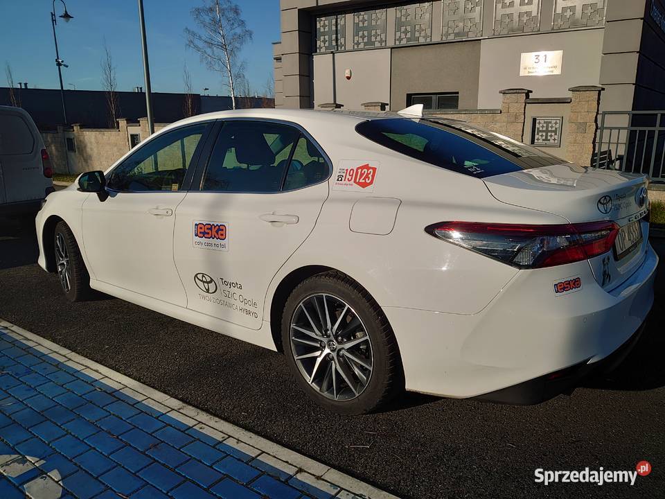Toyota Camry 25 Hybryda hybryda