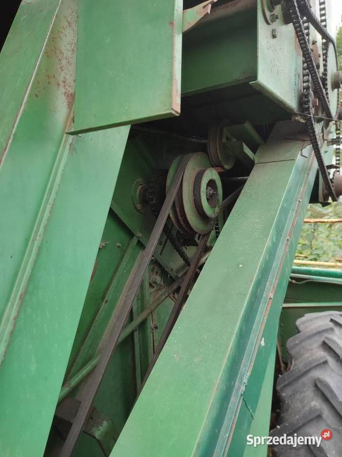 Wał odrzutnika słomy John Deere 330 Brzeziny